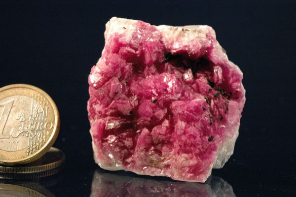 Cobaltocalcite (sphaerocobaltite)