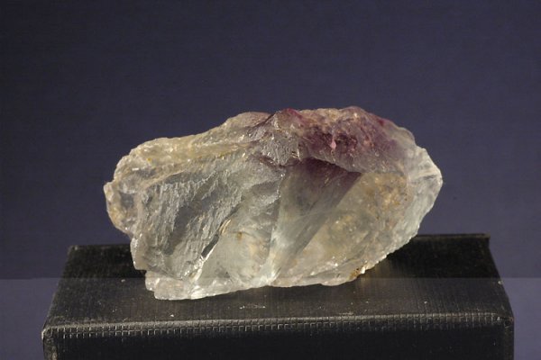Fluorine/Fluorite - Boltry quarry, Seilles, Andenne, Namur Province, Belgique