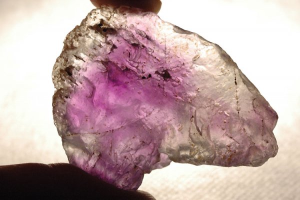 luorine/Fluorite - Boltry quarry, Seilles, Andenne, Namur Province, Belgique