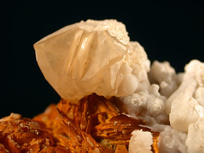 Cerusite, Aragonite, Baryte - MultiAxes